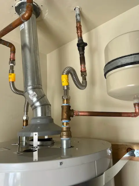 Water heater installation and plumbing repair in Sammamish